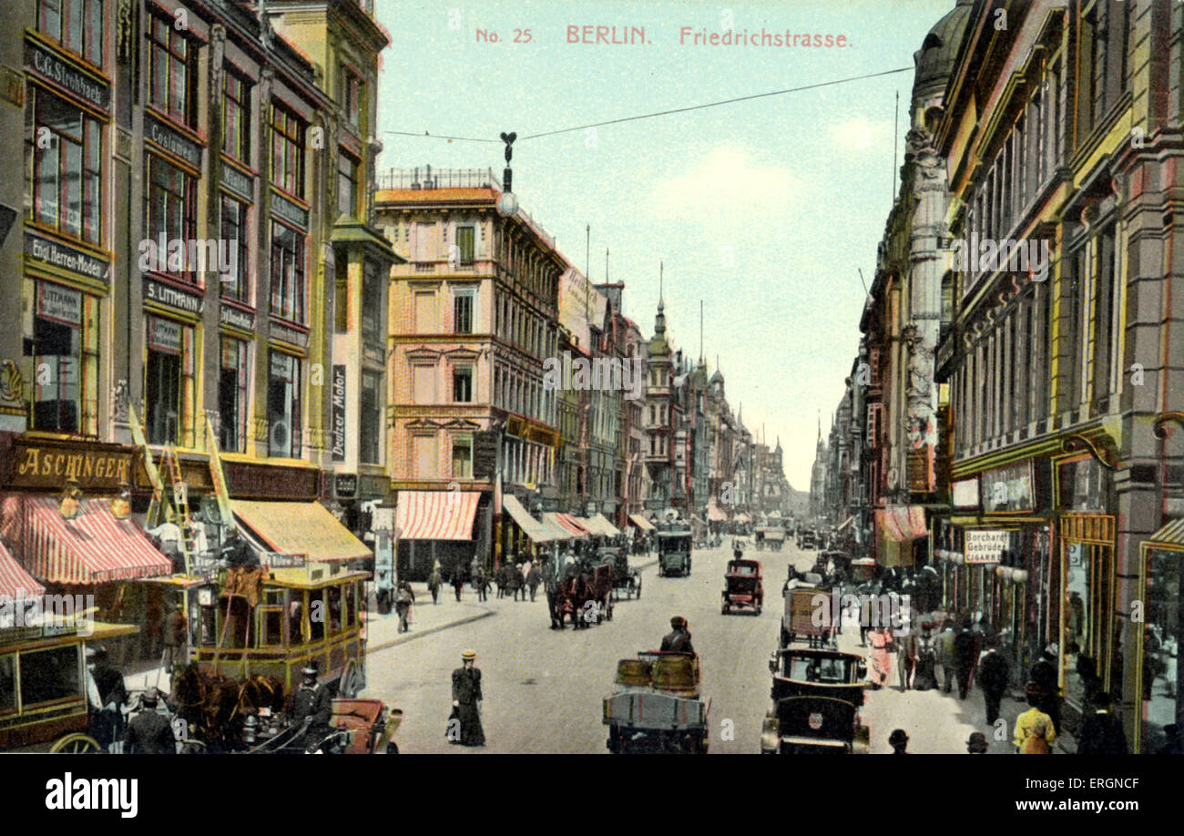 BERLIN - FRIEDRICHSTRAßE - Anfang des 20. Jahrhunderts Straßenszene - mit Autos Postkarte Stockfoto