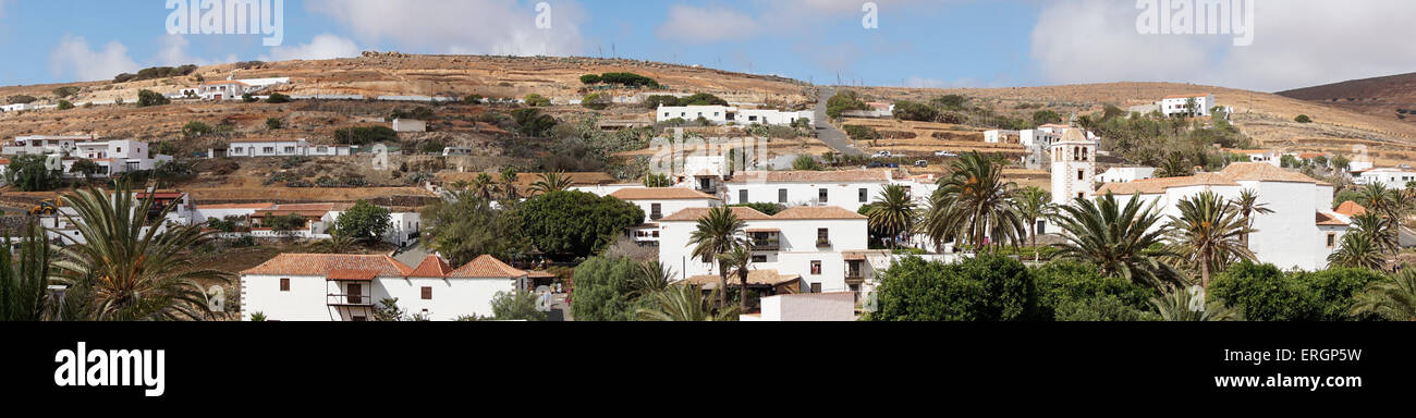 Panorama, Cathedral of Saint Mary von Betancuria in Fuerteventura, Kanarische Inseln, Spanien Stockfoto