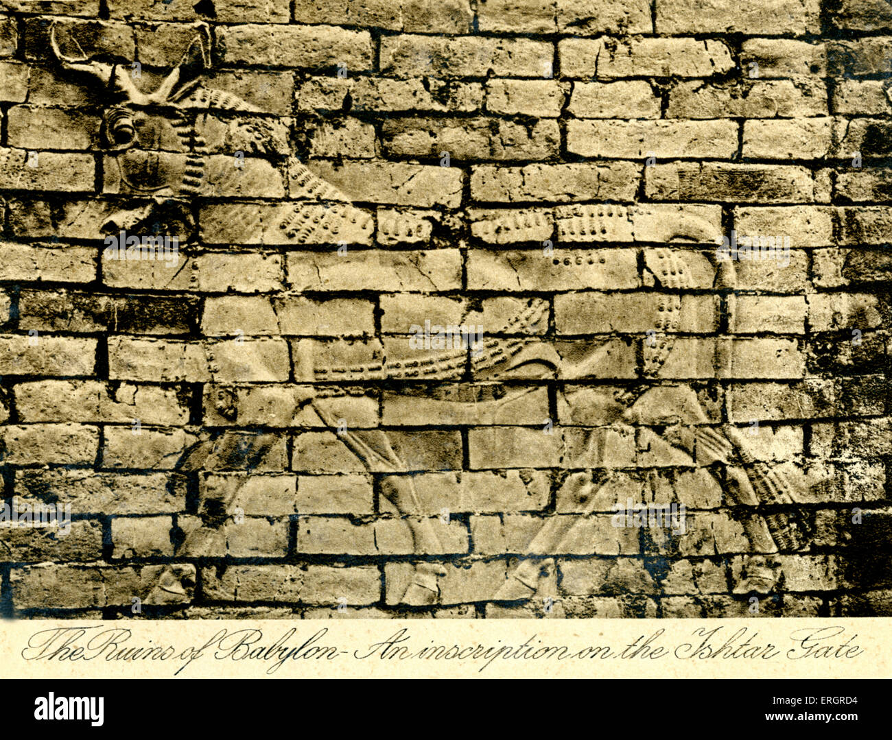 Irak - die Ruinen von Babylon - eine Inschrift auf das Ischtar-Tor.  Foto der 1920er Jahre nach Gründung des (aus Bagdad, Irak Stockfoto