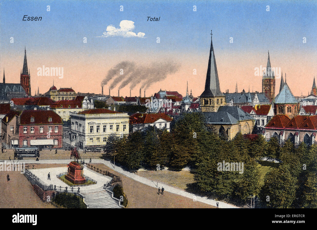 Essen, Deutschland - Blick auf das Stadtzentrum. Anfang des 20. Jahrhunderts Postkarte. Kirche Sprires. Industrie. Stockfoto