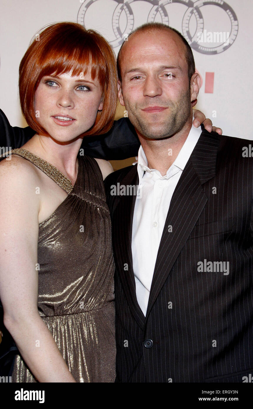 Natalya Rudakova und Jason Statham bei der Weltpremiere von "Transporter 3" im Planet Hollywood Casino & Resort statt. Stockfoto