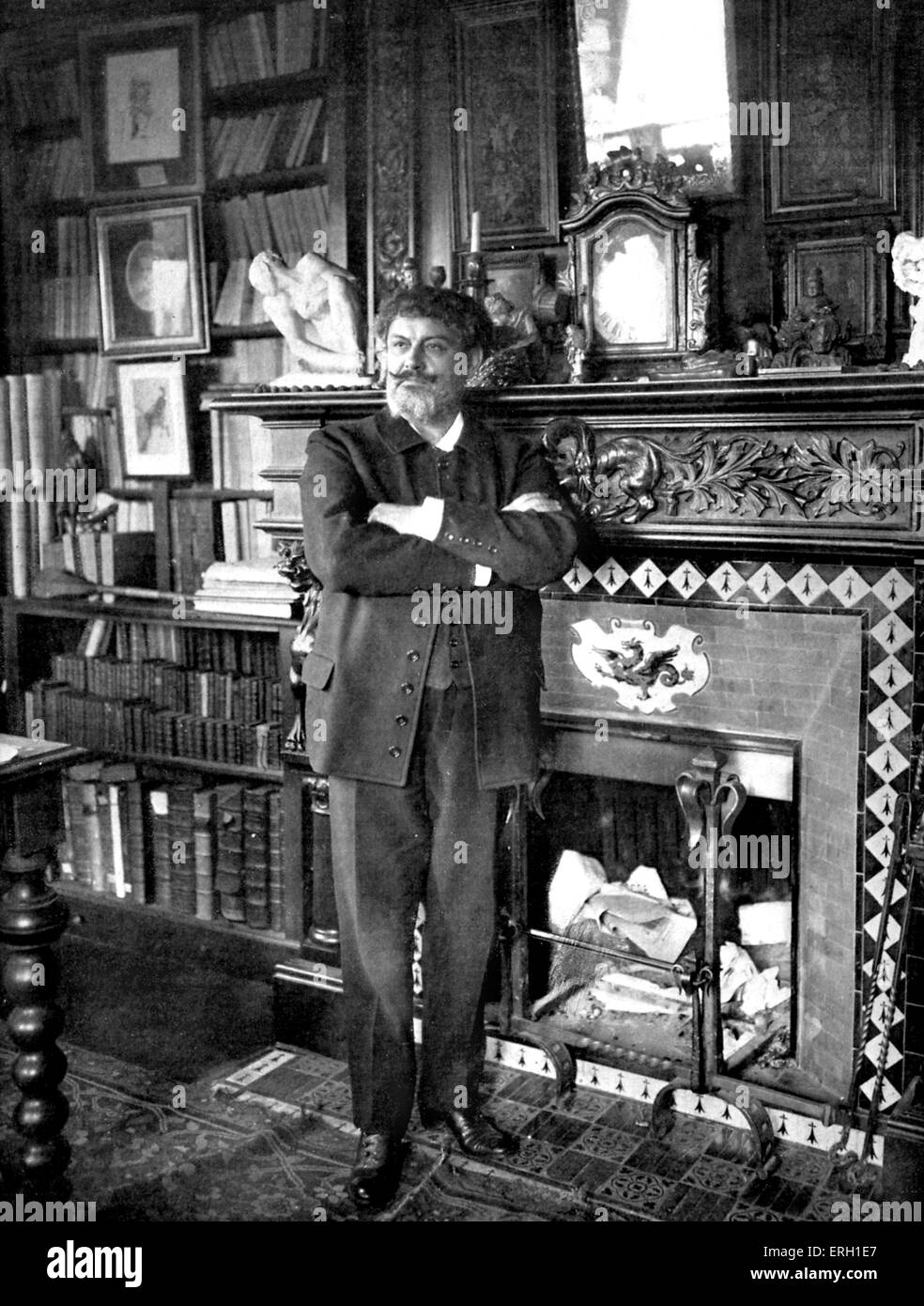 Jean Richepin zu Hause - französischer Dichter, Schriftsteller und Dramatiker. 1. Dezember 1905, Foto von Chabrier.  JR: 4. Februar 1849 - 12 Stockfoto
