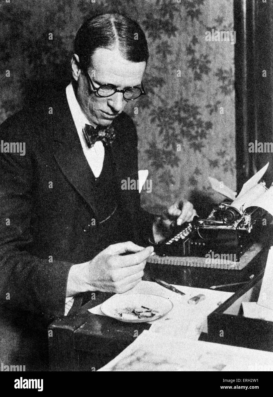 Sinclair Lewis, c. Anfang der 1930er Jahre Arbeit an seinem Roman "Es kann nicht hier geschehen". US-amerikanischer Schriftsteller und Dramatiker, 7. Februar 1885 – 10. Januar 1951. Stockfoto