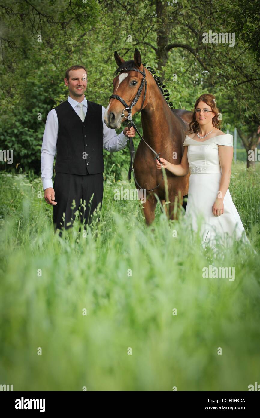 Brautpaar und warmbood Stockfoto