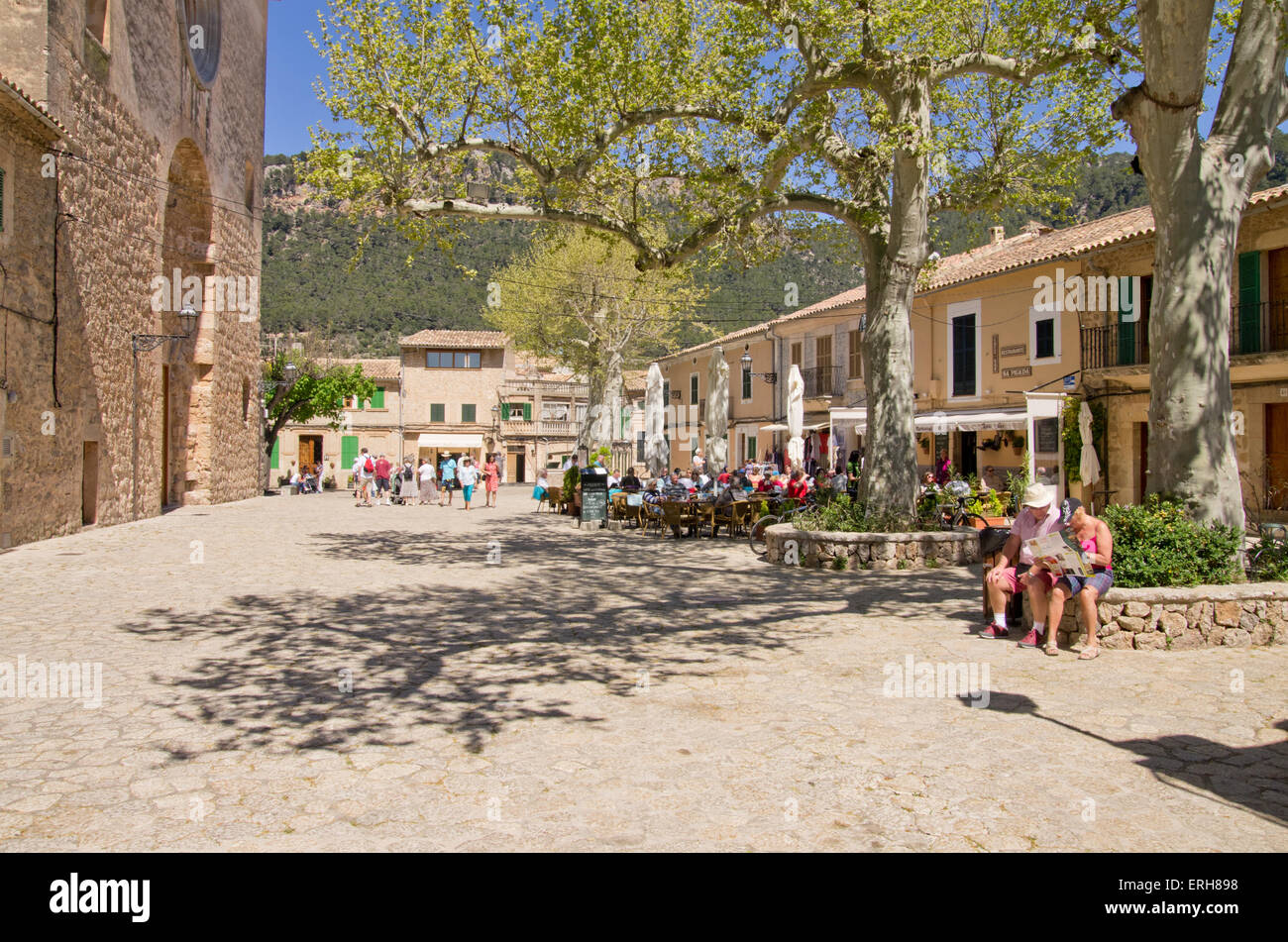 Valldemossa Altstadt Placa de Cartoixa Stockfoto
