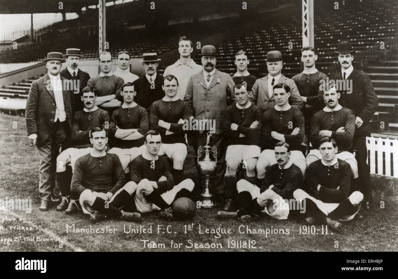 Manchester United Fußball-Nationalmannschaft für die Saison 1911-1912.  Bildunterschrift lautet: Manchester United FC 1. Liga Champtions 1910-11. (team Stockfoto