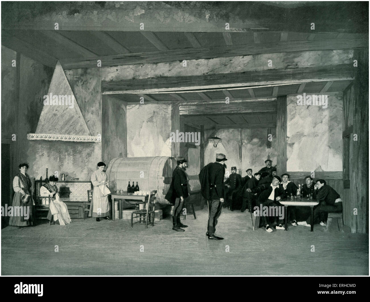 Ramuntcho von Pierre Loti am Theatre National de Direktzüge. Handeln Sie III, die Apfelmosterei. Zeigt von links nach rechts: Marley als Salaberry Stockfoto