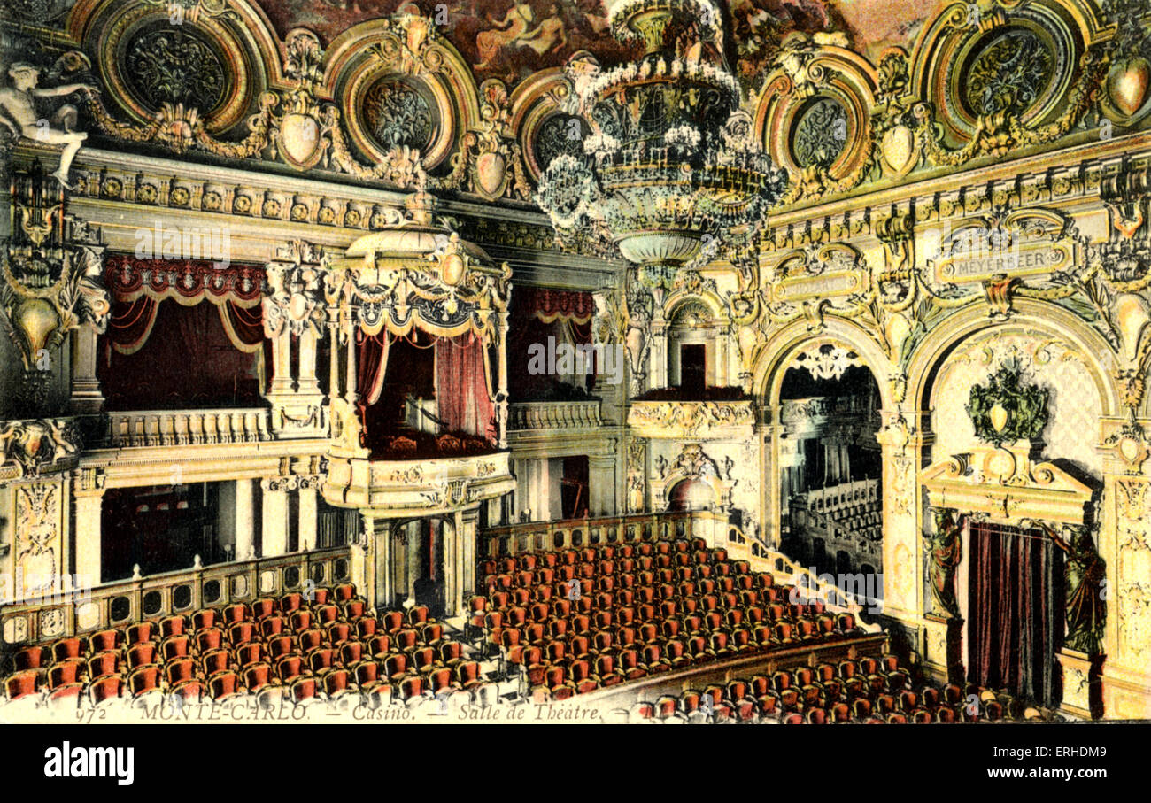 Casino in Monte Carlo. Innenraum des Theaters mit Auditorium. Ende des Jahrhunderts. Inschrift mit Namen der Komponisten Mozart & Stockfoto