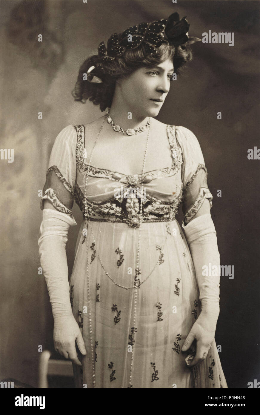 Lillie Langtry in Rolle c. 1910 (geb. Emilie Charlotte Le Breton, den Spitznamen der Jersey Lily).  Britische Schauspielerin und Geliebte von Stockfoto