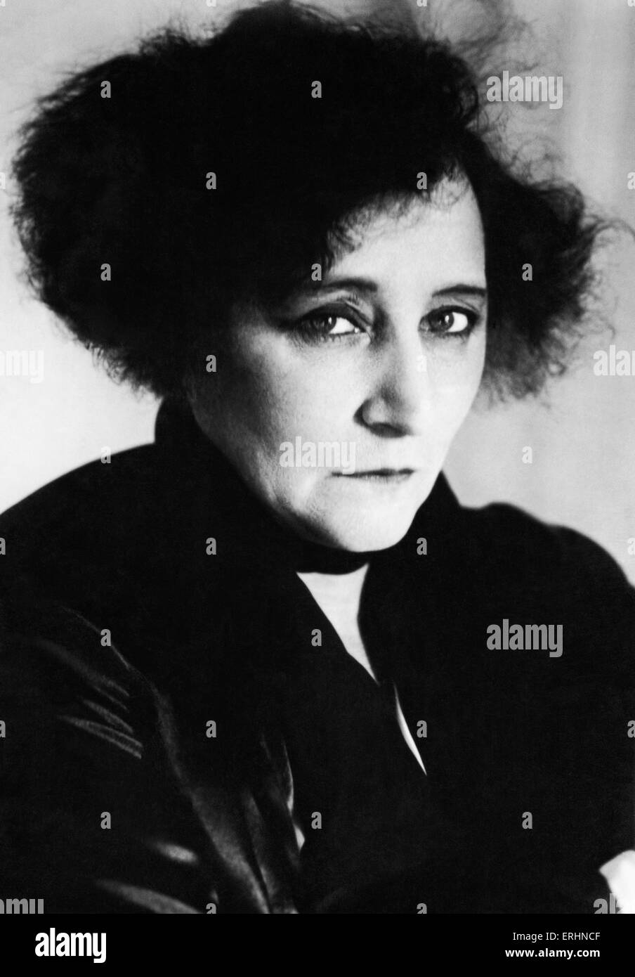 COLETTE, Sidonie Gabrielle - französische literarische Figur der ersten Hälfte des 20. Jahrhunderts.  Schrieb das Libretto für Ravels "L'enfant Stockfoto