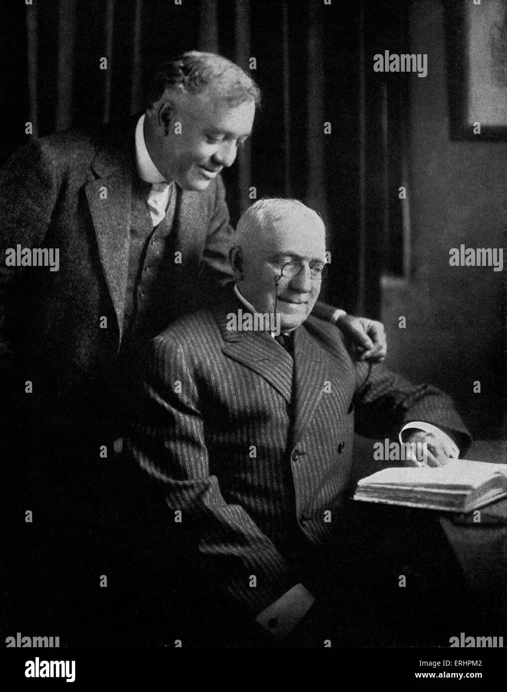 Otis Skinner und James Whitcomb Riley - in Indianapolis, USA.  OS: Amerikanische Schauspieler, 28. Juni 1858 - 4. Januar 1942. JWR: American Stockfoto