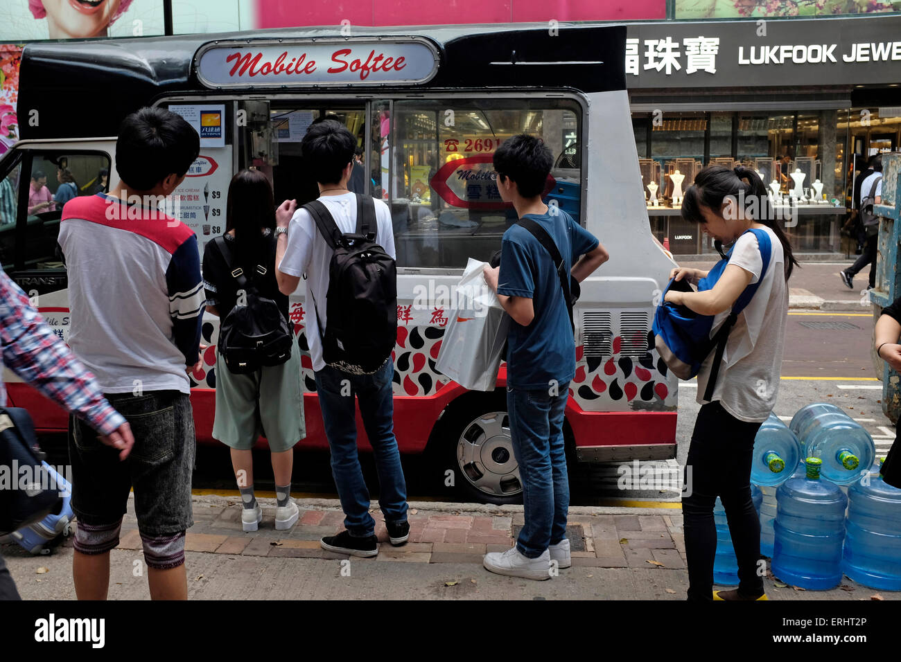 Mobilen Softee - Ice Cream Truck auf den Straßen von Hong Kong SAR, China Stockfoto