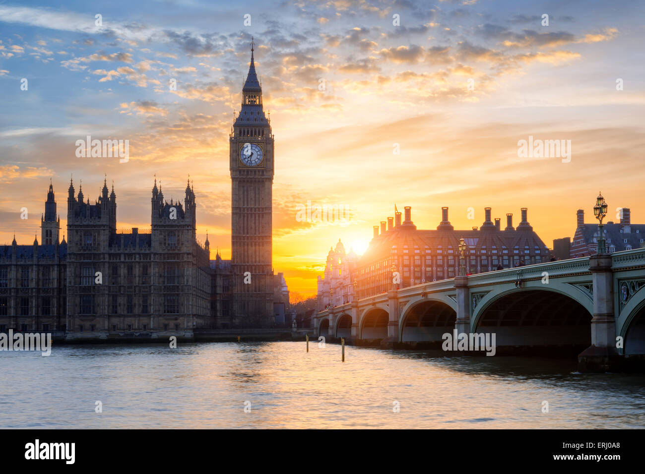 Berühmten Big Ben Clock Tower in London bei Sonnenuntergang, UK. Stockfoto