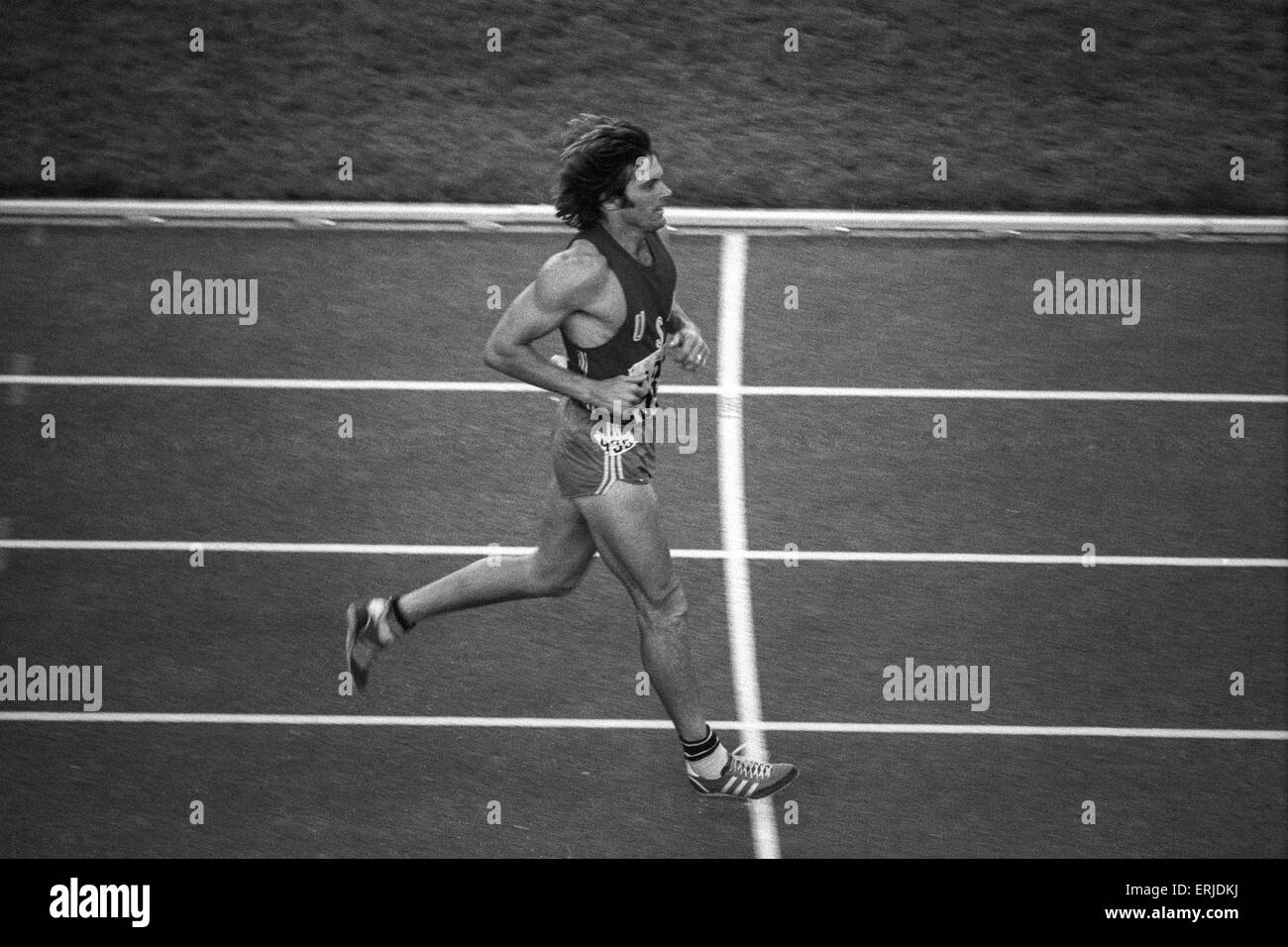 Bruce Jenner (USA) Gewinner der Goldmedaille im Zehnkampf bei den Olympischen Sommerspielen 1976. Stockfoto