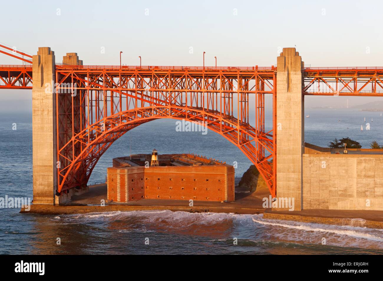 Fort Point, ein Bürgerkrieg Fort unter der Golden Gate Bridge in San Francisco, Kalifornien Stockfoto