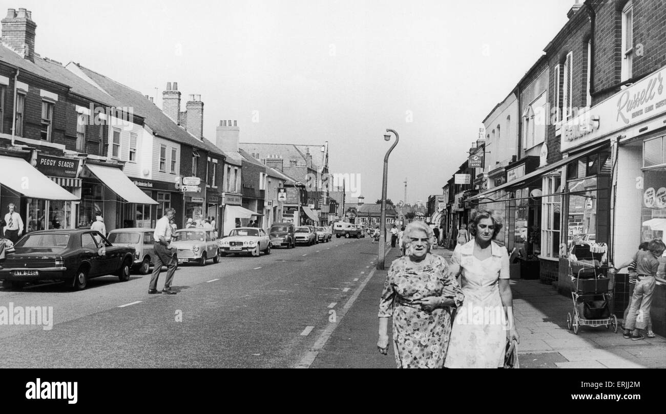 Belebten Earlsdon Street Coventry 20. August 1976 Stockfoto