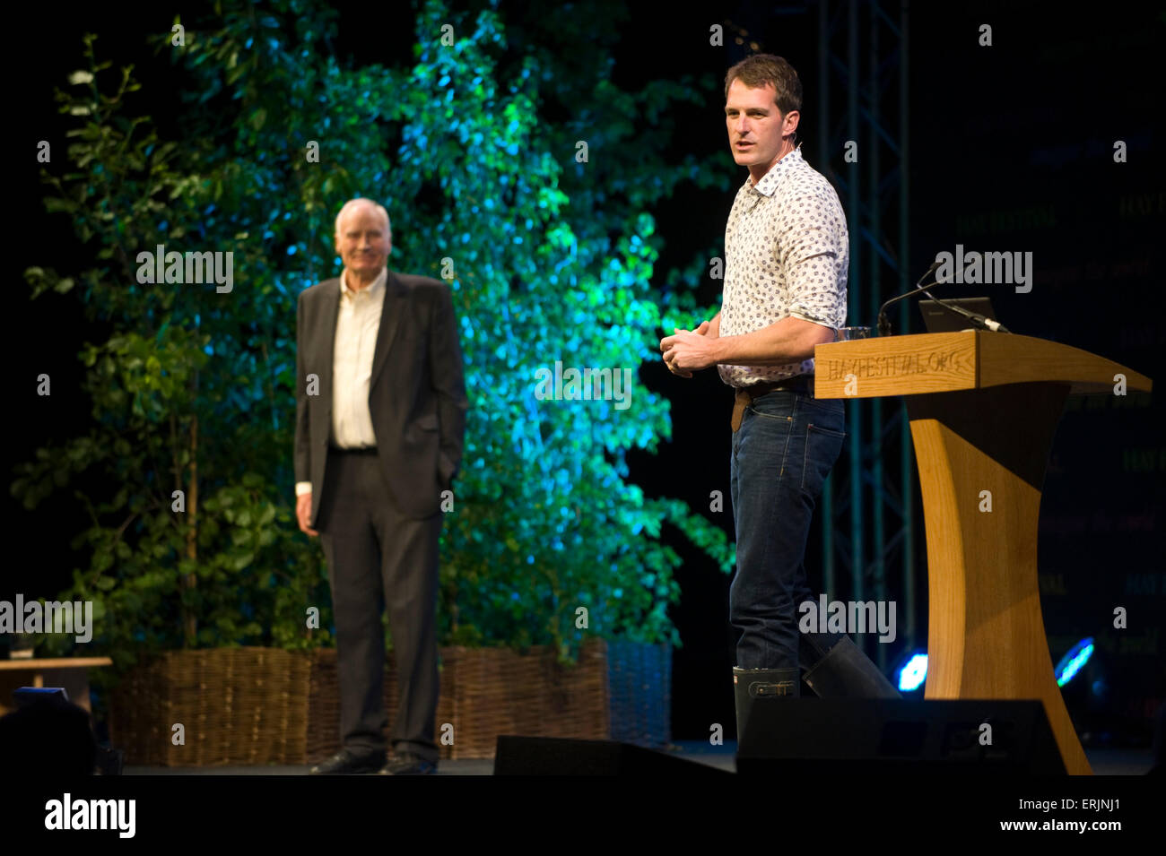 Peter & Dan Snow sprechen über die Schlacht von Waterloo auf der Bühne bei Hay Festival 2015 Stockfoto