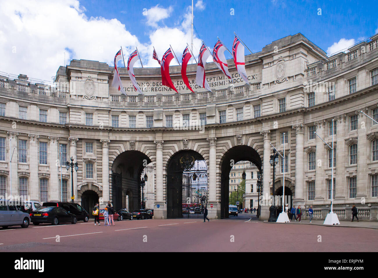 Admiralty Arch, denkmalgeschützte Gebäude und wichtige Gebäude für zeremonielle Zwecke. London, Vereinigtes Königreich. Stockfoto