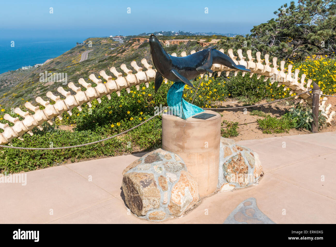 Fischbein Statue und Monument in Cabrillo National Monument Park am Point Loma in San Diego. Stockfoto