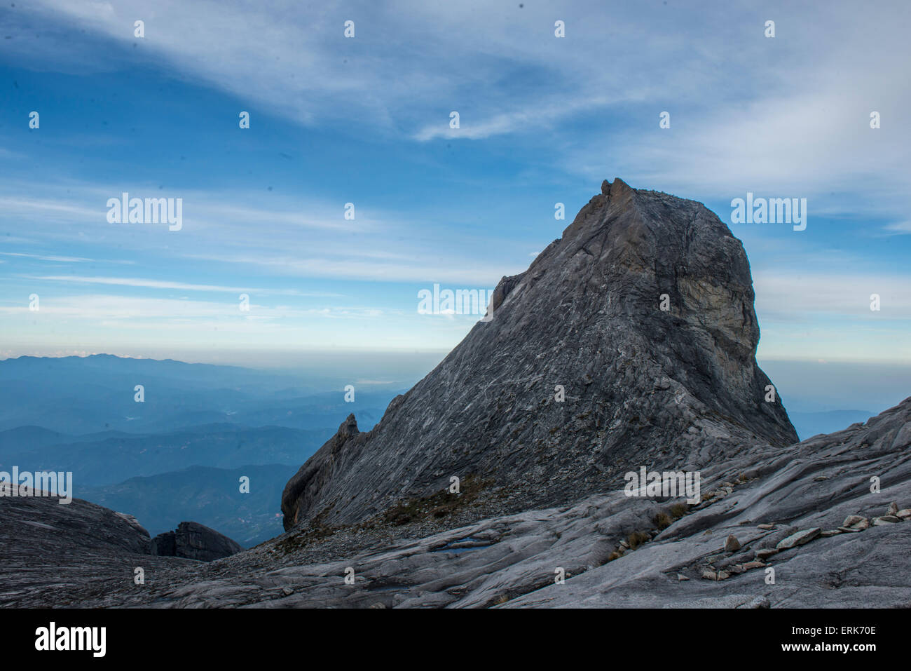 Blick vom Gipfel, Low ´s Peak Mountain Peak, Mount Kinabalu, Sabah, Borneo, Malaysia Stockfoto
