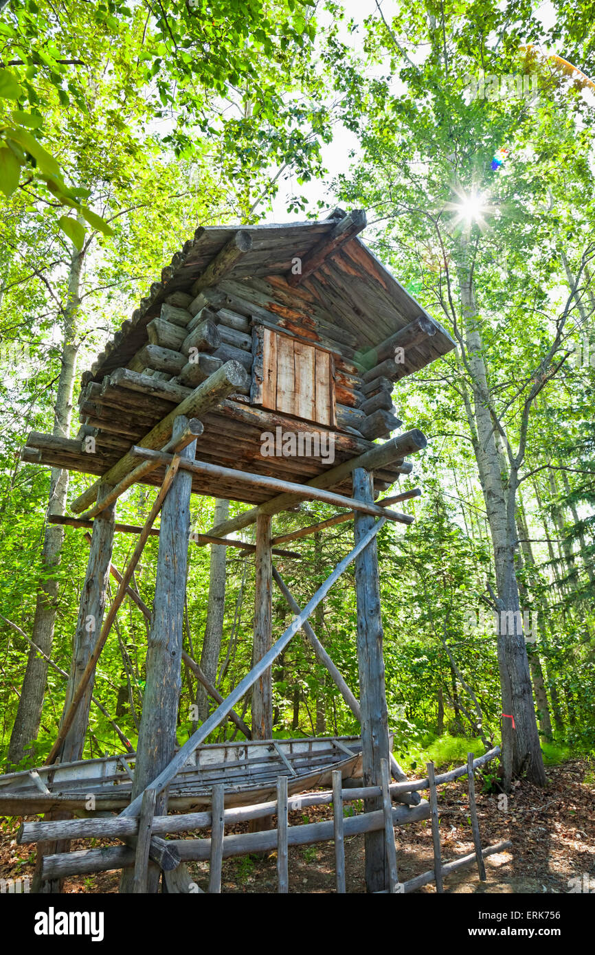 Kabine, Alaska, Anchorage, Athabascan Essen cache Stockfoto