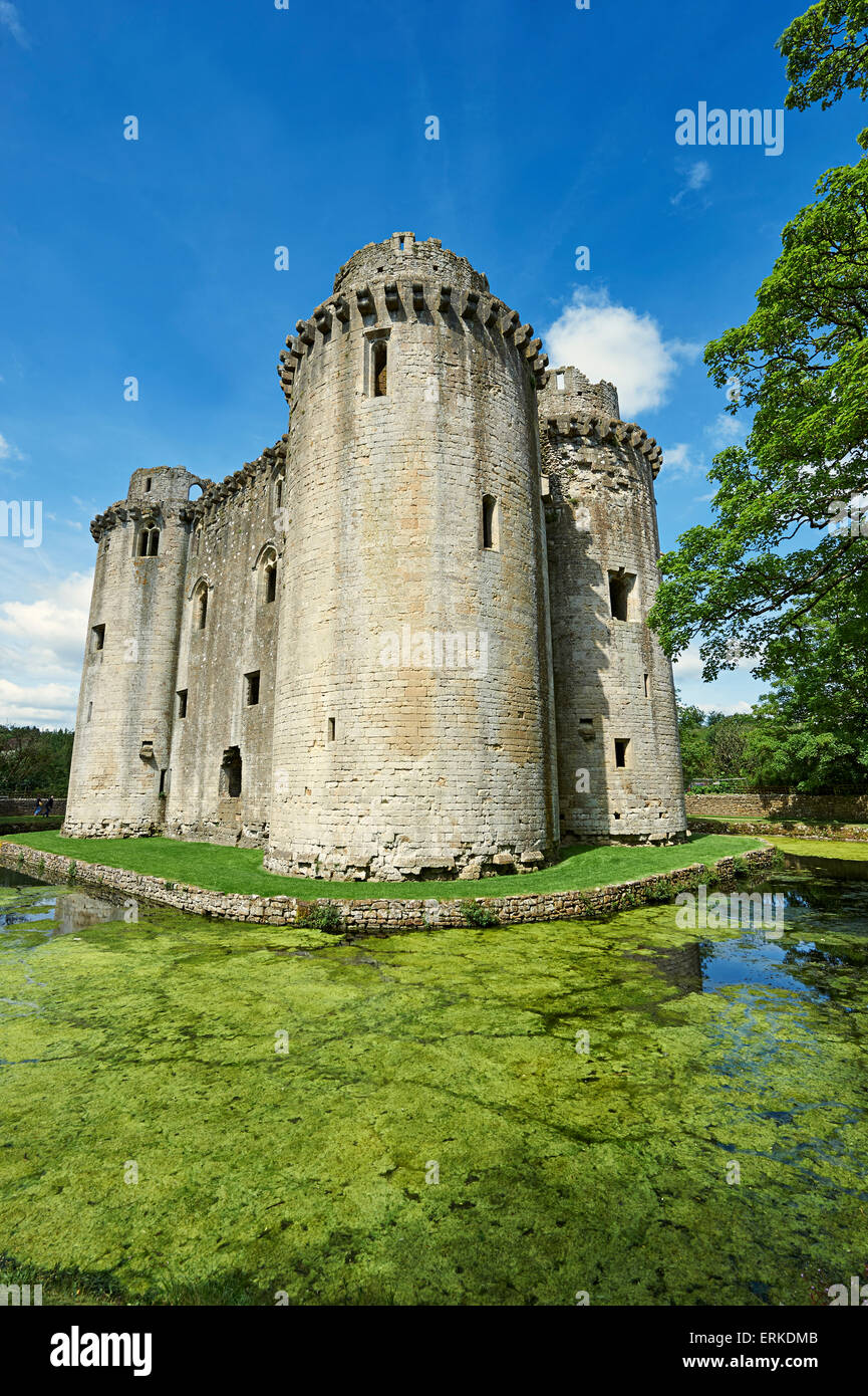 Nunney Schloß gebaut in der 1370s von Sir John De La Mere, Somerset, England, Vereinigtes Königreich Stockfoto