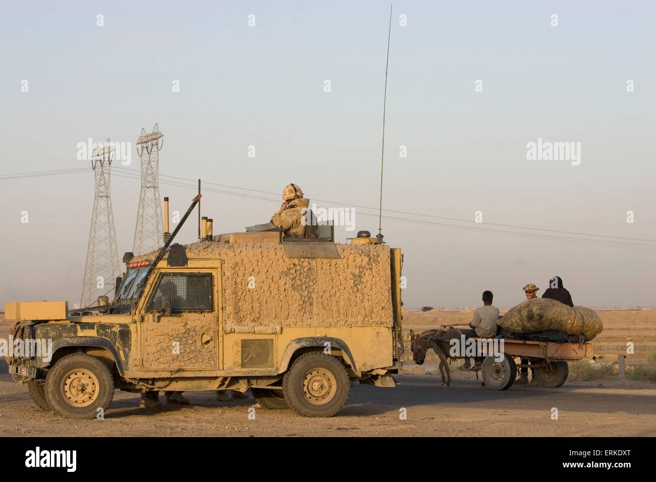 Mitglieder des 1. Bataillons Devonshire und der Dorset Light Infanterie auf Patrouille bei Basra, Südirak. Kredit: Gary Calton Stockfoto