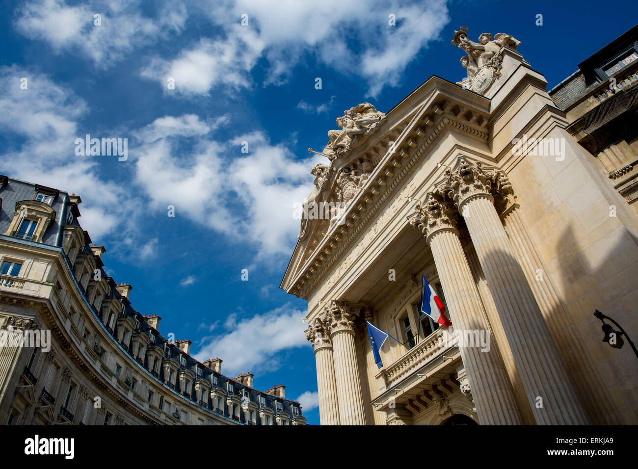 Bourse de Commerce Gebäude b.1767, ursprünglich ein Rohstoffe Handel zentrieren, jetzt der Handelskammer, Paris, Frankreich Stockfoto