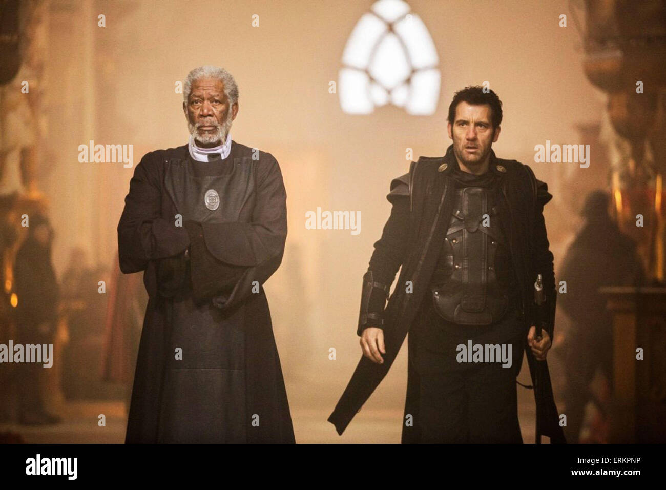 LETZTEN RITTER (2015) MORGAN FREEMAN, CLIVE OWEN KAZUAKI KIRIYA (DIR) Stockfoto