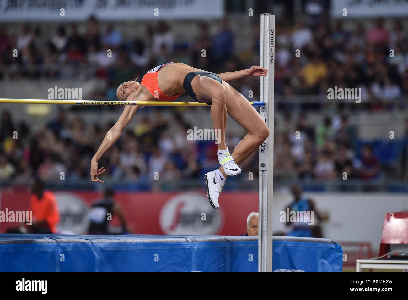 Rom, Italien. 4. Juni 2015. IAAF Diamond League Rom Golden Gala. Swetlana Shkolina (RUS) konkurriert in der Damen-Hochsprung Credit: Action Plus Sport/Alamy Live News Stockfoto