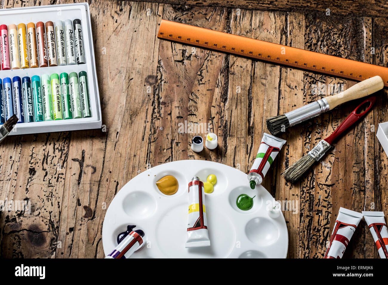 Künstler kreative Arbeitstisch Stockfoto