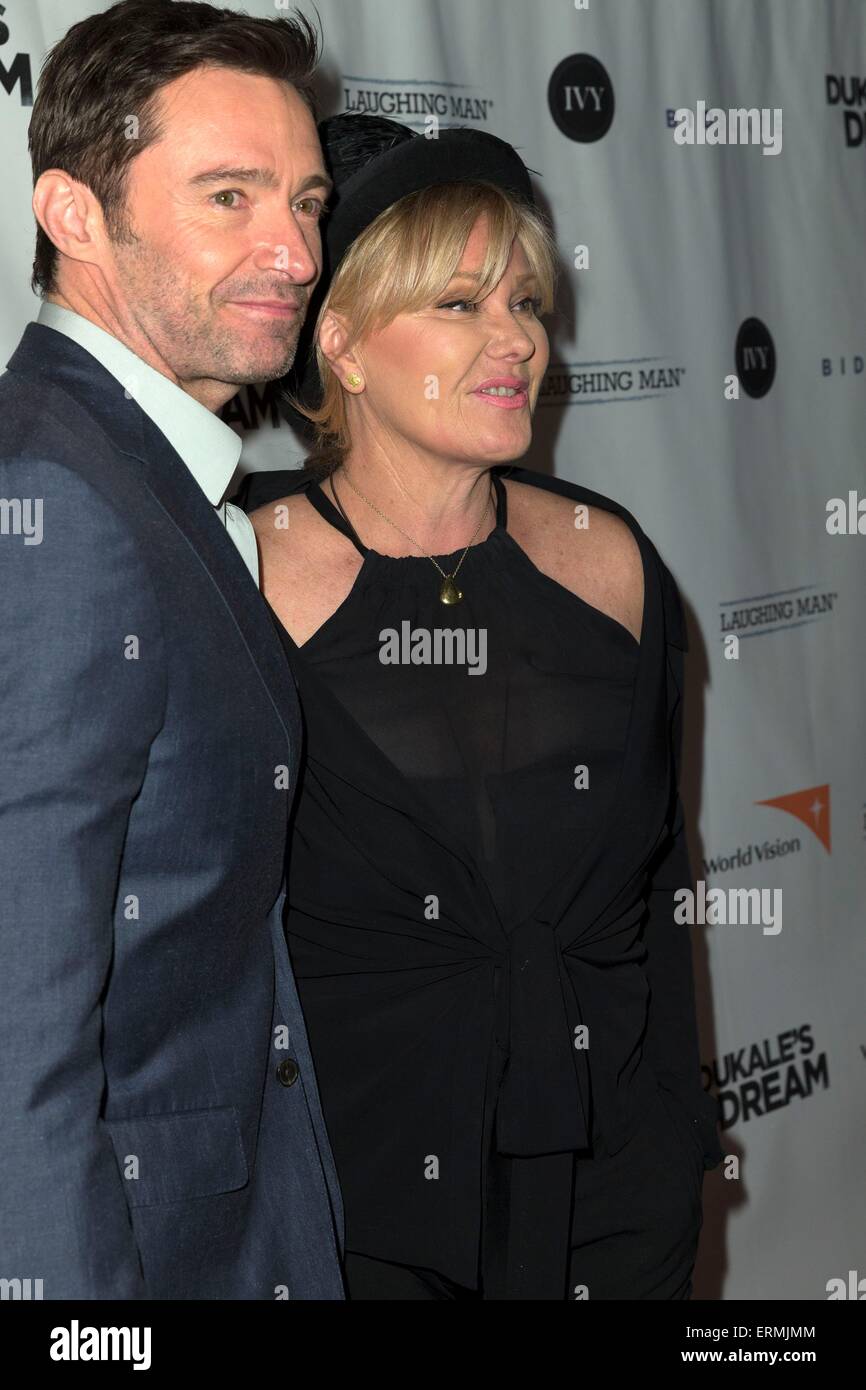 New York, NY, USA. 4. Juni 2015. Hugh Jackman, Deborra-Lee Furness im Ankunftsbereich für DUKALE Traum-Screening, der School of Visual Arts (SVA) Theatre, New York, NY 4. Juni 2015. Bildnachweis: Lev Radin/Everett Collection/Alamy Live-Nachrichten Stockfoto