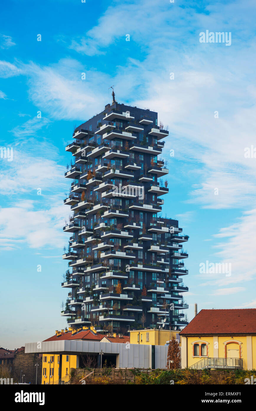 Luxus-Residenzen, Bosco Verticale Turm; Mailand, Lombardei, Italien Stockfoto