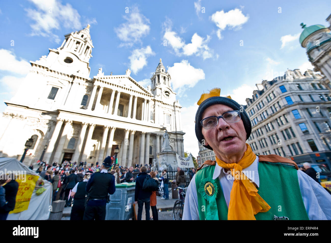 London auf der St. Pauls Kathedrale 2012 zu besetzen Stockfoto