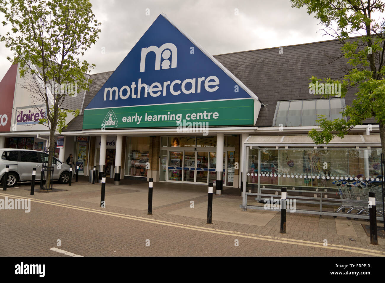 Eine Mothercare Ladenfront Stockfoto