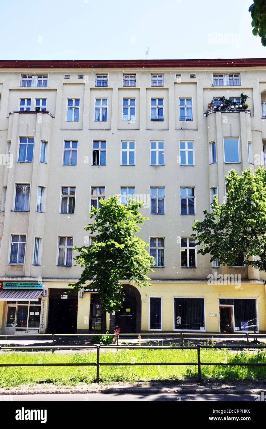 Bowie iggy pop berlin wohnung Fotos und Bildmaterial in hoher Auflösung Alamy