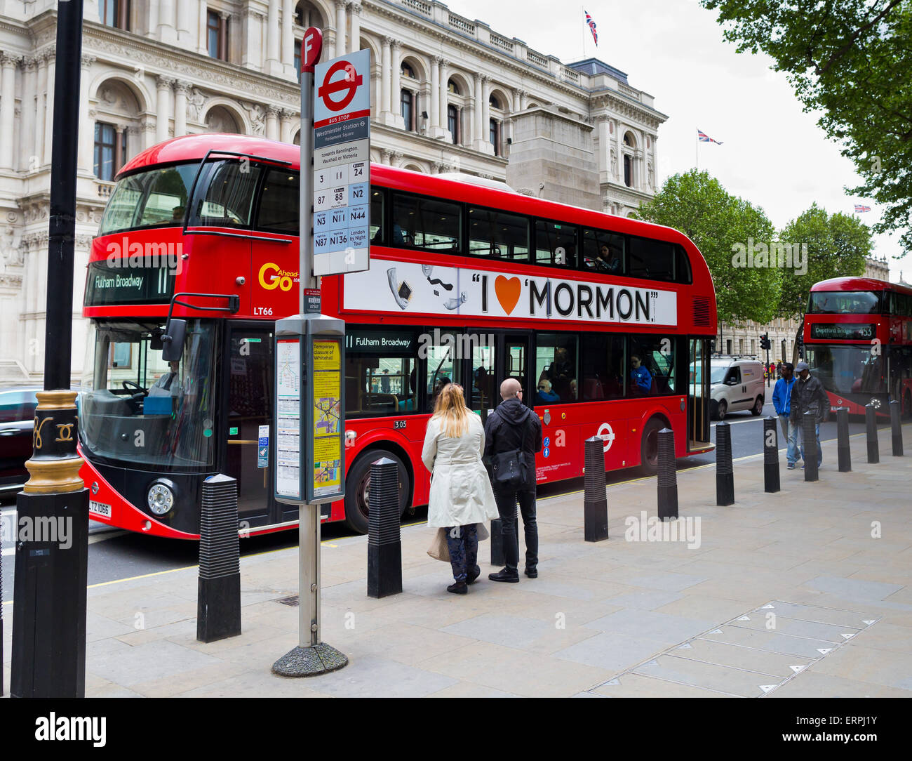 Arriva London Bus LT2, neue Routemaster Bus-Station - London, Großbritannien, Europa Stockfoto