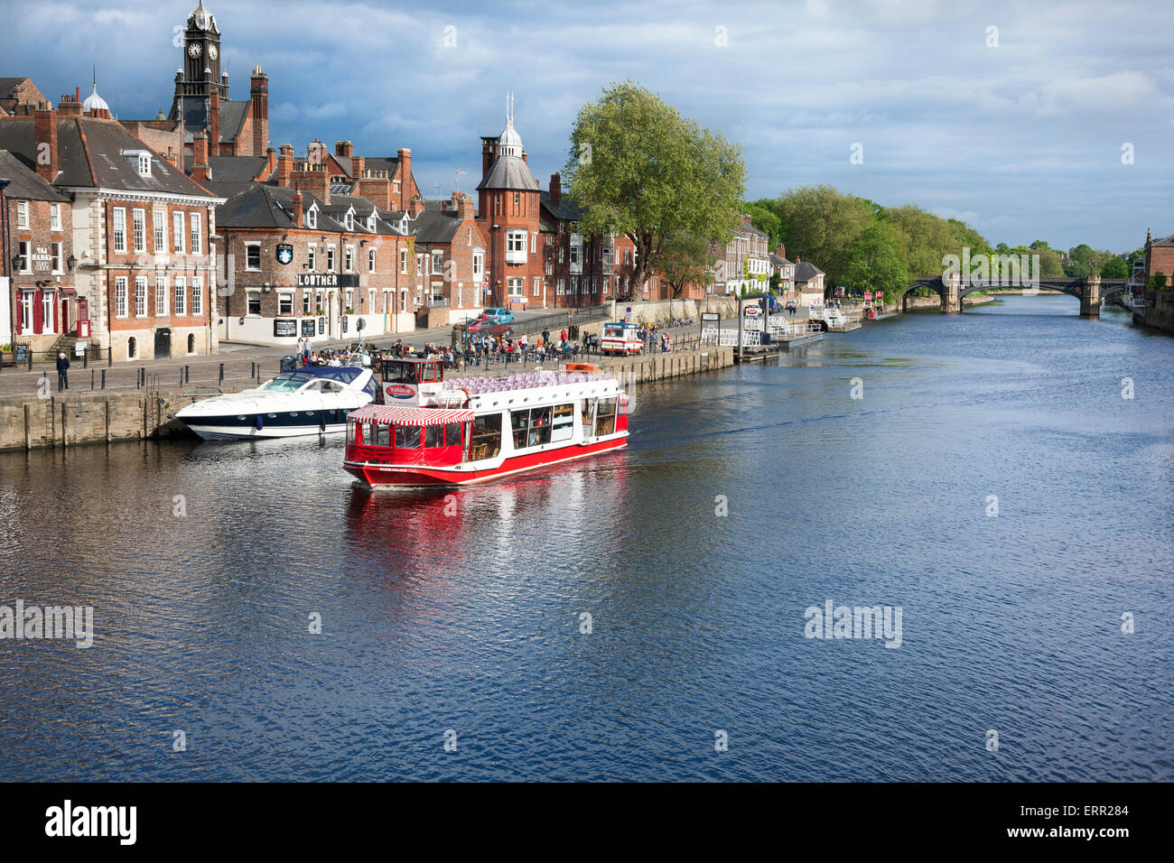 Fluss Ouse in York, England (Ansicht von Bridge Street) Stockfoto