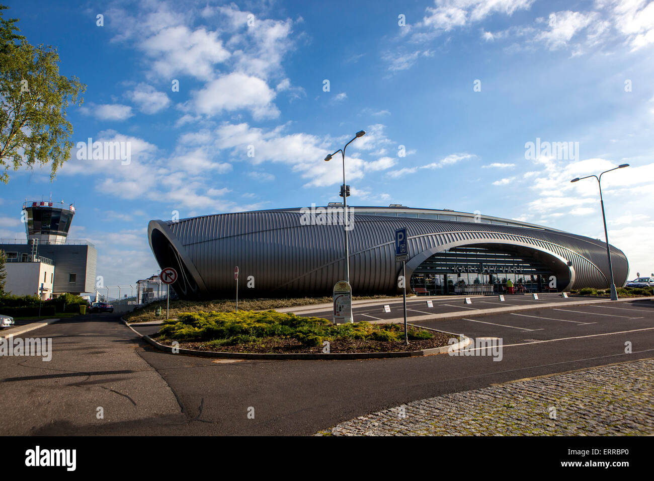 Flughafen in Karlsbad, das neue terminal Halle. Tschechische Republik Stockfoto
