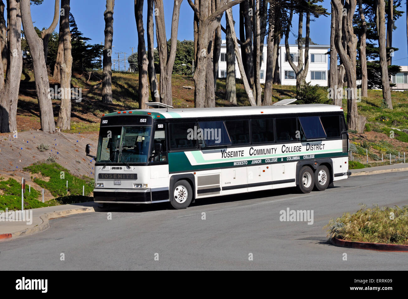 Yosemite Community College Bus bei Lands End, San Francisco, Kalifornien Stockfoto