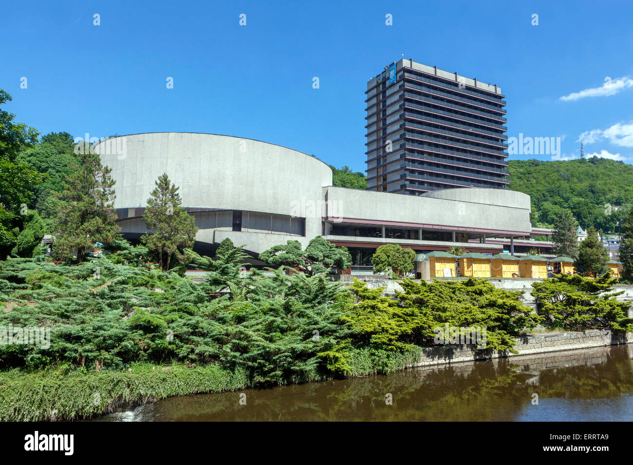 Karlovy Vary Hotel Thermal Czech Republic at Tepla River Brutalist architecture Stockfoto