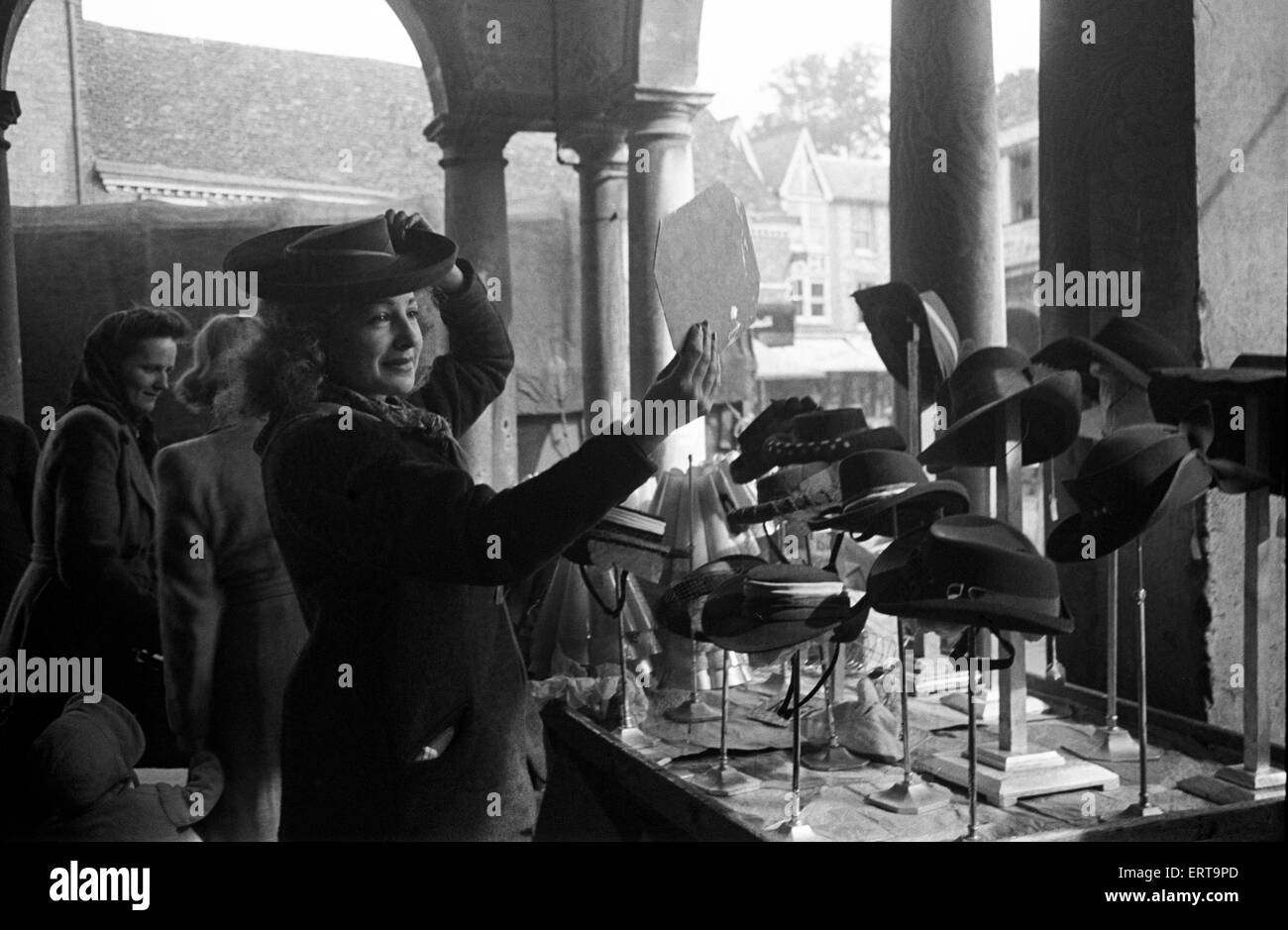 High Wycombe Hut Markt. Ca. 1945. Stockfoto