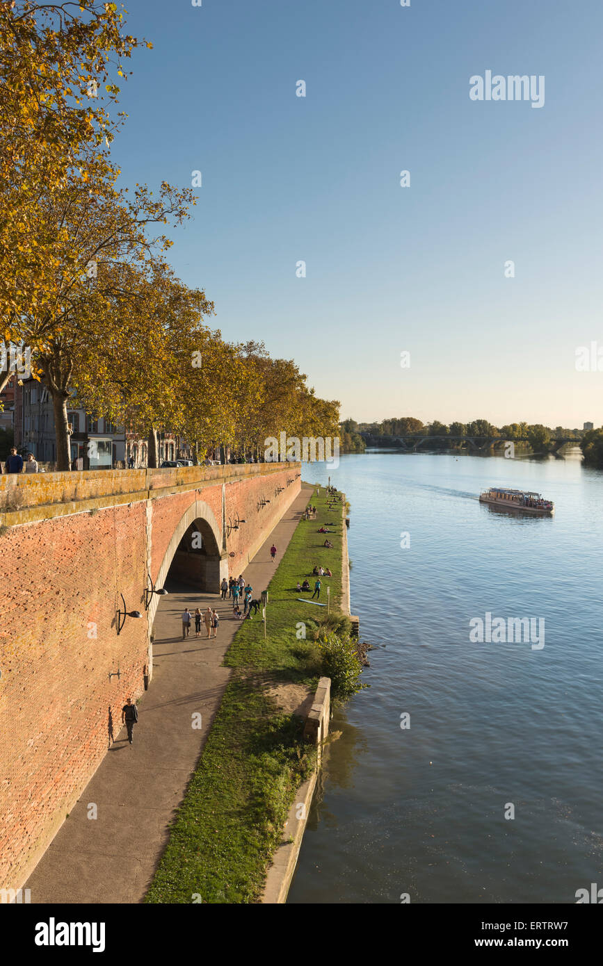 Entlang der Promenade von dem Fluss Garonne in Toulouse, Frankreich, Europa Stockfoto