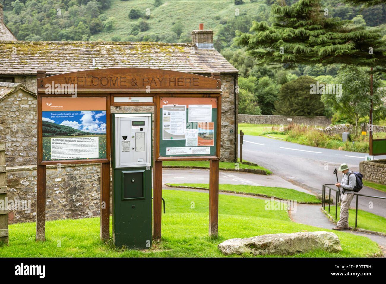 Zahlen Sie und zeigen Sie Maschine in Buckdon, Yorkshire Dales National Park, Yorkshire, England, UK Stockfoto