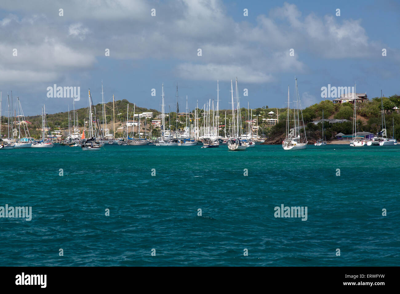 Boote in Falmouth Harbour, Antigua Stockfotografie Alamy