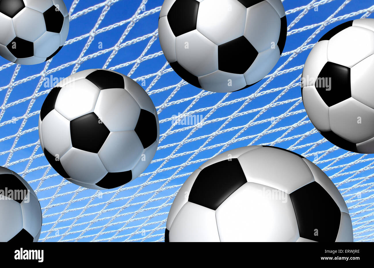 Fußball-Sport-Ziel-Konzept als eine Gruppe von europäischen Fußball Kugeln fliegen in ein Netz mit einem Himmelshintergrund als ein lustiges Sommer aktiv Stockfoto