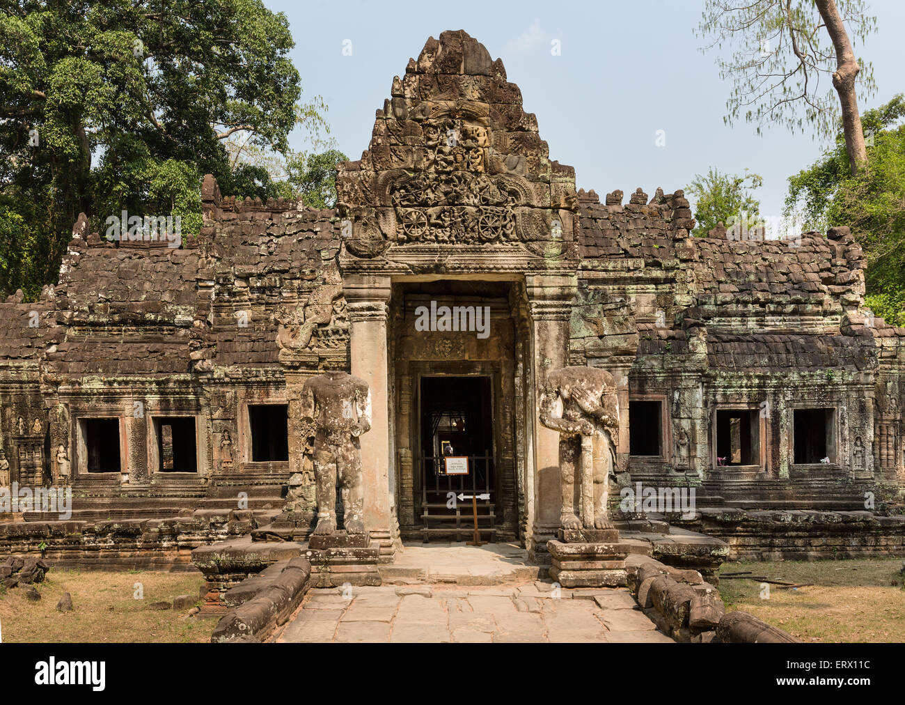Westlichen Gopuram im dritten Ring der Stadtmauer, Tempel Preah Khan, Angkor, Siem Reap, Kambodscha Stockfoto
