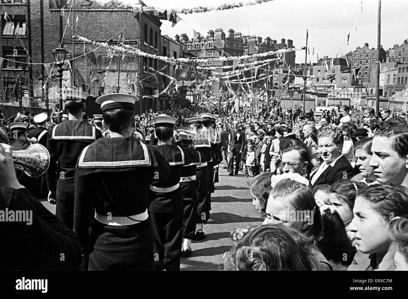 Italienischen Parade in "Little Italy" zu Ehren unserer lieben Frau vom Berge Karmel, Clerkenwell, London. Ca. 1948. Stockfoto