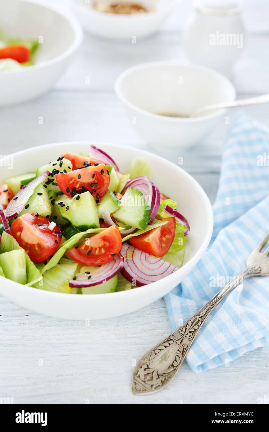 Salat mit Gurken und Zwiebeln, Essen Stockfoto