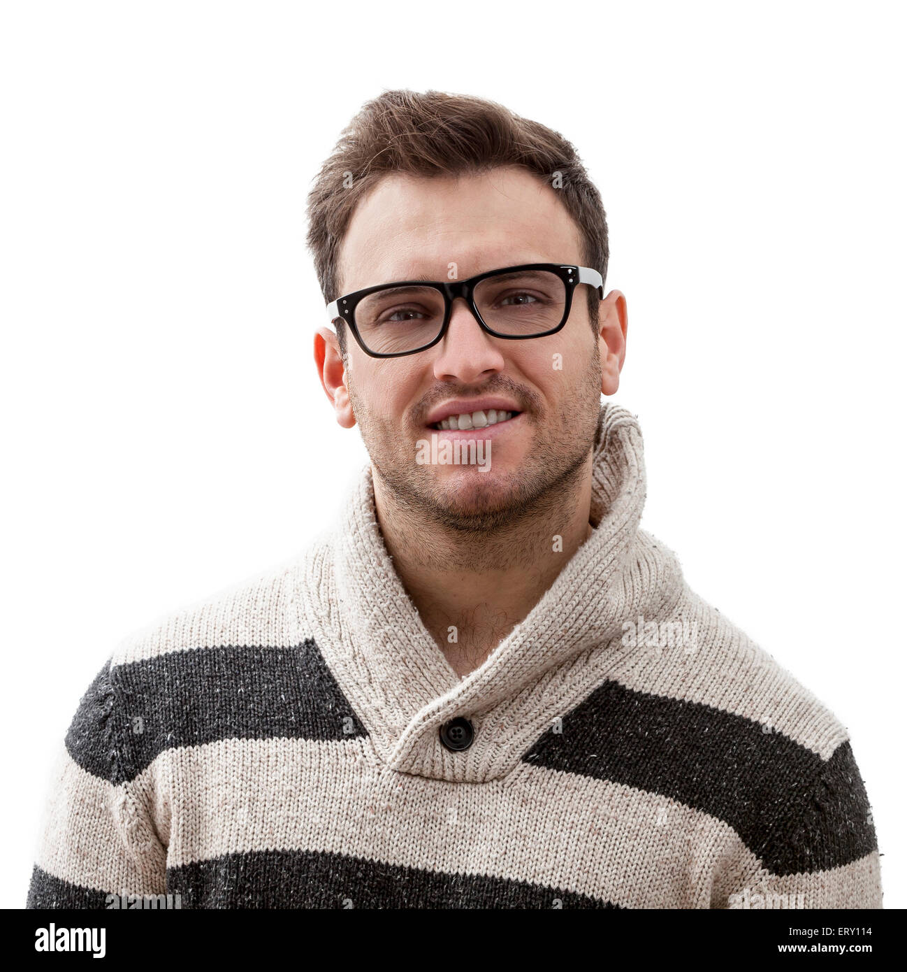 Porträt von ein hübscher junger Mann lächelnd, vor einem weißen Hintergrund isoliert. Stockfoto